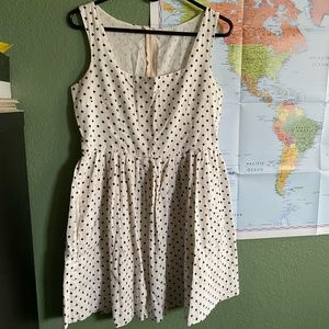 White dress with black diamond print